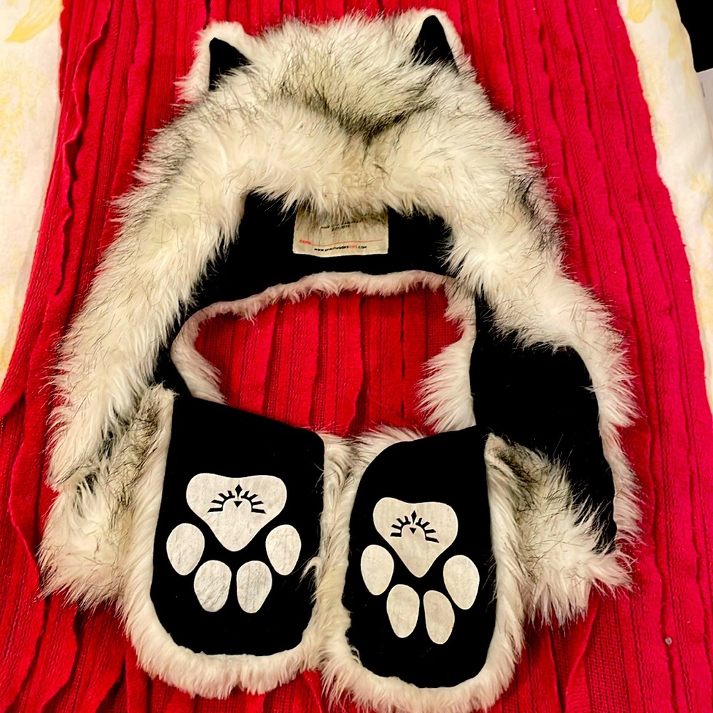 Spirit Hood hat Husky festival fur